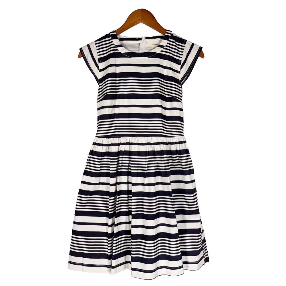 Freeway Navy White Striped Cotton Dress Fit Flare Preppy Coastal Summer Tie Back